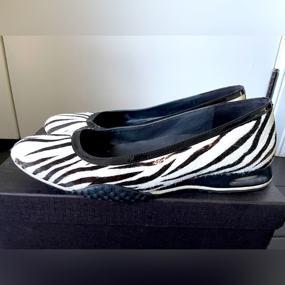 Cole Haan Zebra Hair on Women's Flats, size 10 womens